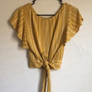 Yellow summer top✨